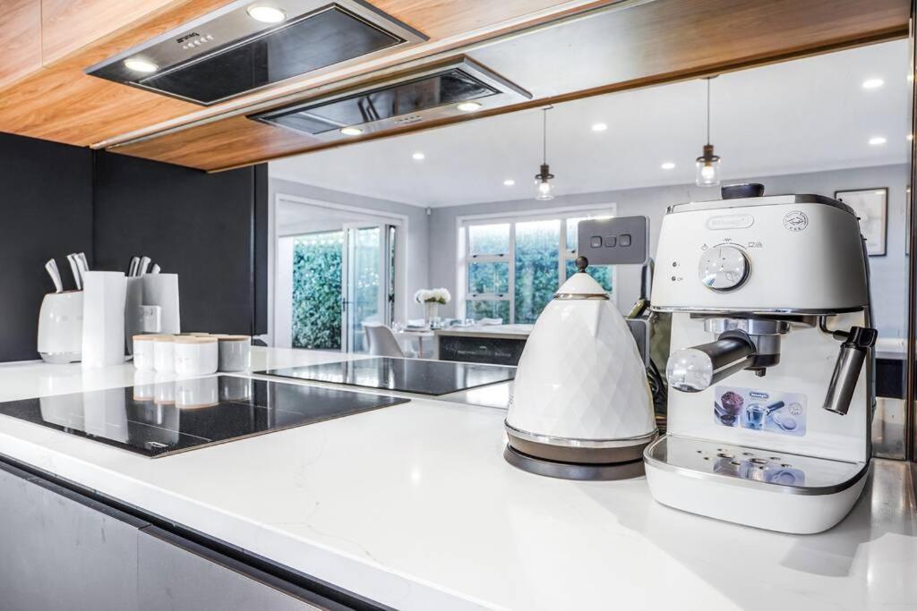 Stylish Warm House In North Hamilton Villa Luaran gambar